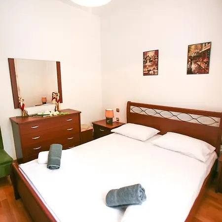 Cozy Kanali (Corfu)